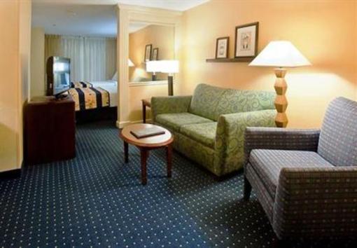 фото отеля Springhill Suites by Marriott - Savannah Midtown