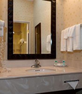фото отеля Springhill Suites by Marriott - Savannah Midtown