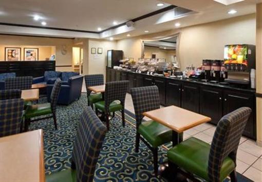фото отеля Springhill Suites by Marriott - Savannah Midtown