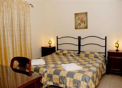 фото отеля Erietta Luxury Apartments