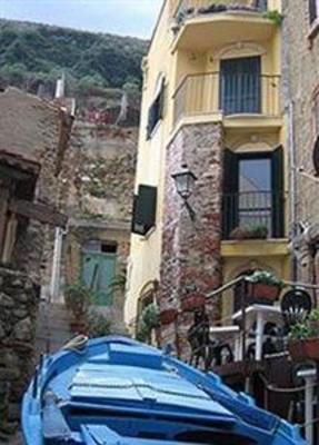 фото отеля Le Piccole Grotte Bed & Breakfast Scilla
