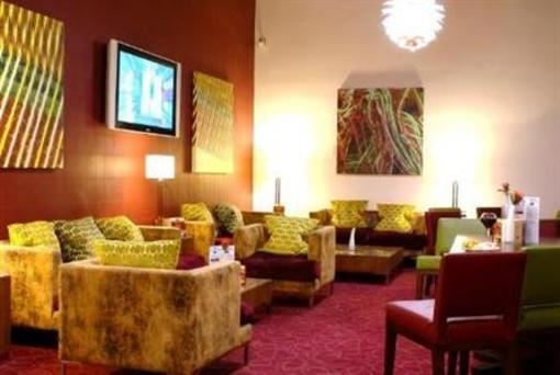 фото отеля Place Apartment Hotel