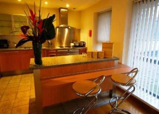 фото отеля Place Apartment Hotel