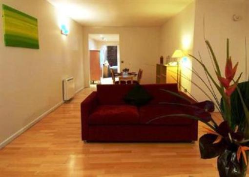 фото отеля Place Apartment Hotel