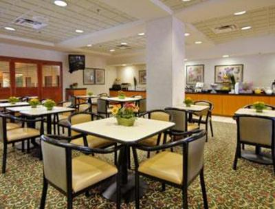 фото отеля Wingate by Wyndham Maryland Heights