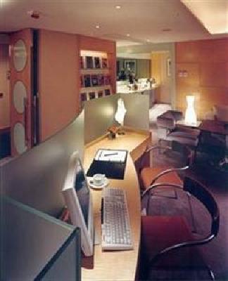 фото отеля Metropark Hotel Causeway Bay Hong Kong