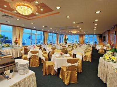 фото отеля Sapphire Hotel Ho Chi Minh City