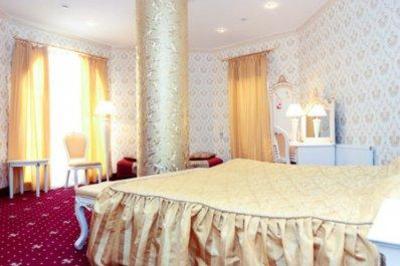 фото отеля Royal City Grand Hotel