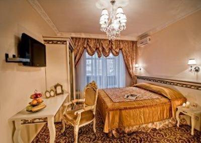 фото отеля Royal City Grand Hotel
