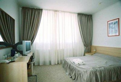 фото отеля Royal City Grand Hotel