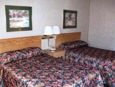 фото отеля Knights Inn Dayton North at Poe Avenue