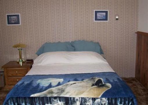 фото отеля Kenai River Hideaway Bed & Breakfast