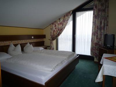 фото отеля Berghof Vital Gasthof