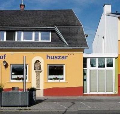 фото отеля Hotel Huszar