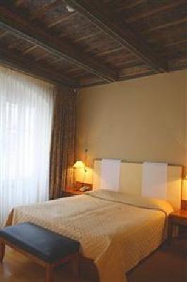 фото отеля Hotel The Golden Wheel (U Zlateho Kola)