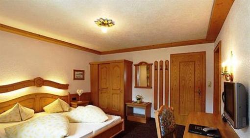 фото отеля Almhotel Told