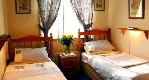 фото отеля Broadway Lodge