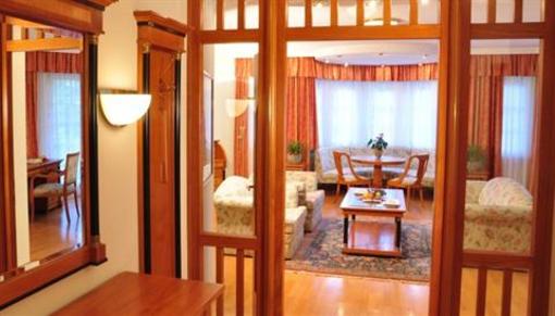 фото отеля Kur & Thermenhotel