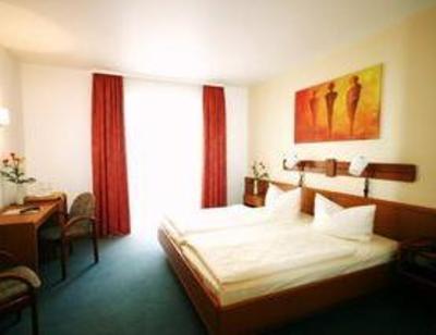 фото отеля Arador-City Hotel