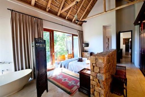 фото отеля Tamodi Lodge