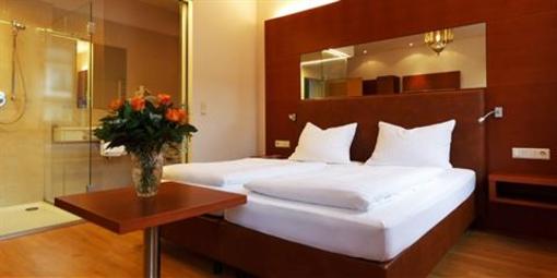 фото отеля Hotel Stadt Wien Bad Schallerbach