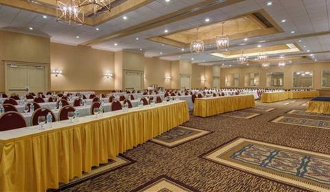 фото отеля Embassy Suites West Palm Beach Central