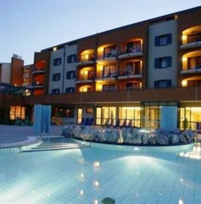 фото отеля Life Resort Loipersdorf