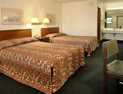 фото отеля Super 8 Motel Fort Mitchell