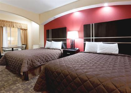 фото отеля Econo Lodge Inn & Suites Baytown