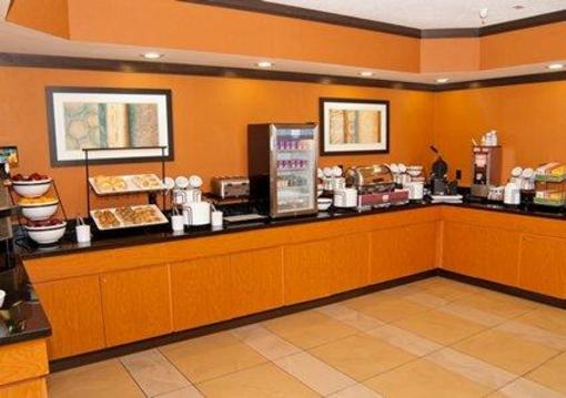 фото отеля Comfort Inn Avon