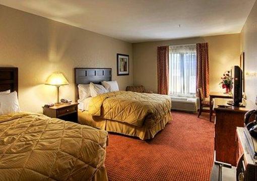 фото отеля Comfort Inn Airport Saint Rose