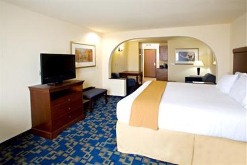 фото отеля Holiday Inn Express Hotel & Suites Jourdanton-Pleasanton