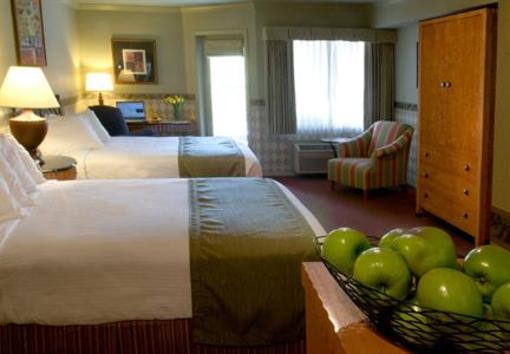 фото отеля Century Hotel Tualatin
