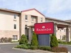 фото отеля Ramada Hotel Sellersburg