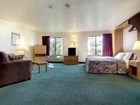 фото отеля Super 8 Shawano