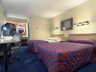 фото отеля Red Roof Inn Cincinnati Northeast - Blue Ash