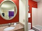фото отеля Red Roof Inn Cincinnati Northeast - Blue Ash