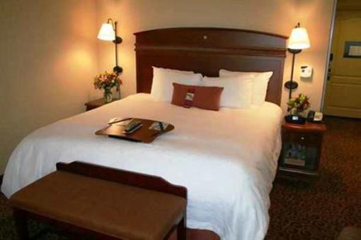 фото отеля Hampton Inn Spring Hill