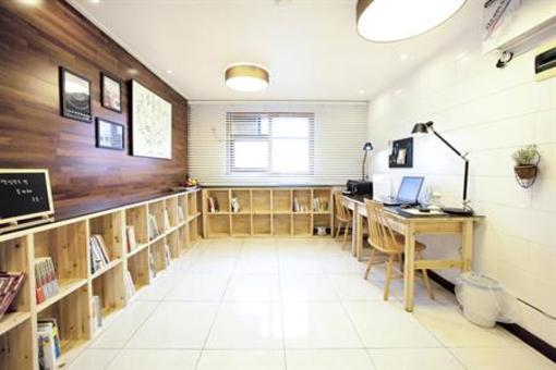 фото отеля EVChain Yeoungdengpo-Gu Hotel Seoul