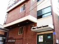 Mint Guesthouse in Hongdae - Mr. Kim's Branch