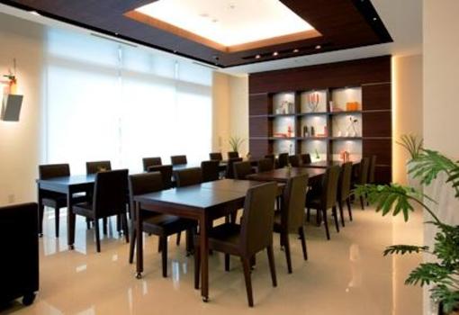 фото отеля Candeo Hotels Kikuyo Kumamoto Airport