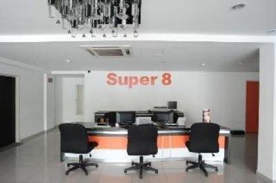 фото отеля Super 8 Hotel