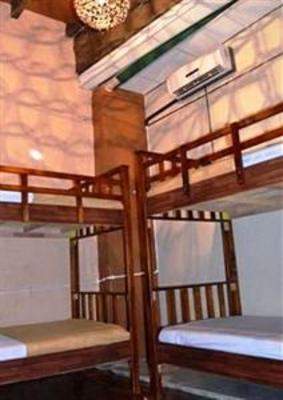 фото отеля Drop In Guesthouse
