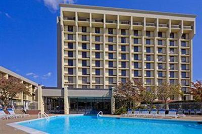 фото отеля Hotel Somerset-Bridgewater