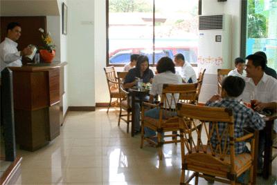 фото отеля Apple Tree Suites Cebu