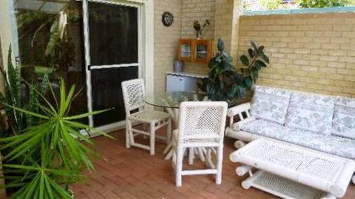 фото отеля By The Ocean Bed & Breakfast Perth