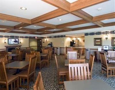 фото отеля Country Inn & Suites Portage