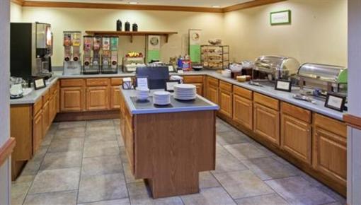 фото отеля Country Inn & Suites Portage