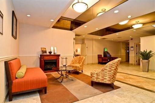 фото отеля Best Western Carriage House Inn Watertown (New York)