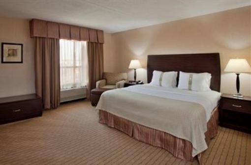 фото отеля Holiday Inn St. Louis-Airport